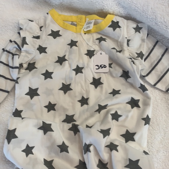 NWOT NORDSTROM BABY ONE PIECE SIZE 6 MONTHS - Picture 3 of 7